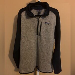Patagonia Men's quarter Zip-Up Sweater in Gray and navy